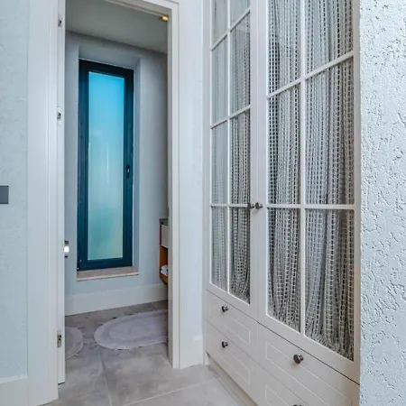 Вилла Ortakent Luxury Private With Pool *