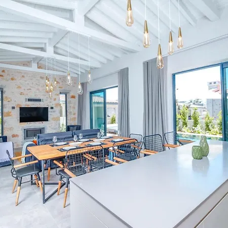 Вилла Ortakent Luxury Private With Pool