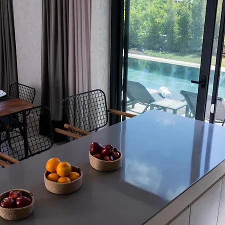 Ortakent Luxury Private With Pool *