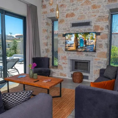 Вилла Ortakent Luxury Private With Pool *