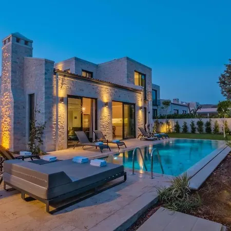 Ortakent Luxury Private With Pool 빌라 Bodrum