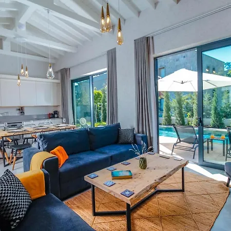 Ortakent Luxury Private With Pool 别墅 博德鲁姆