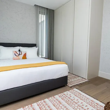 Ortakent Luxury Private With Pool 빌라