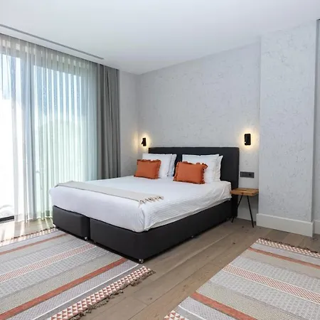 Ortakent Luxury Private With Pool 빌라 *