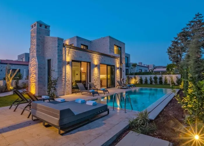 Ortakent Luxury Private With Pool فيلة بودروم