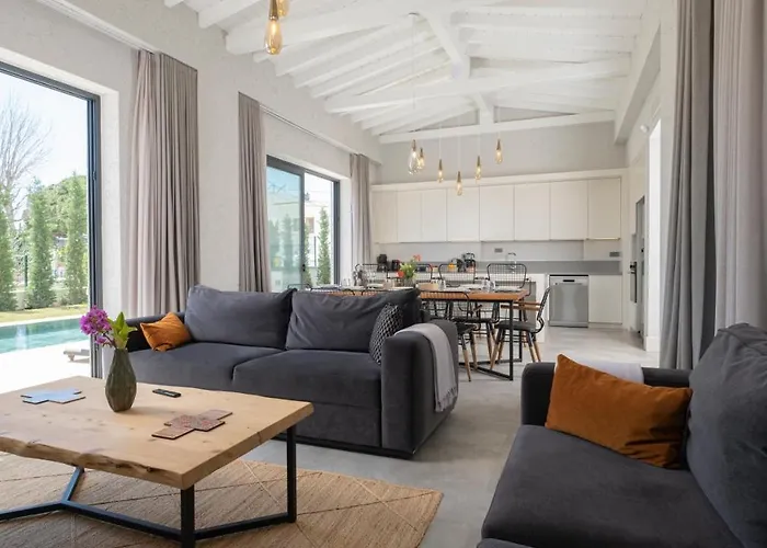 Ortakent Luxury Private With Pool فيلة *